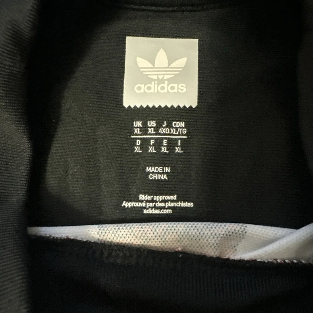 ADIDAS SKATEBOARDING SILVAS JERSEY SHIRT BLACK WHITE BLUE Mens XL